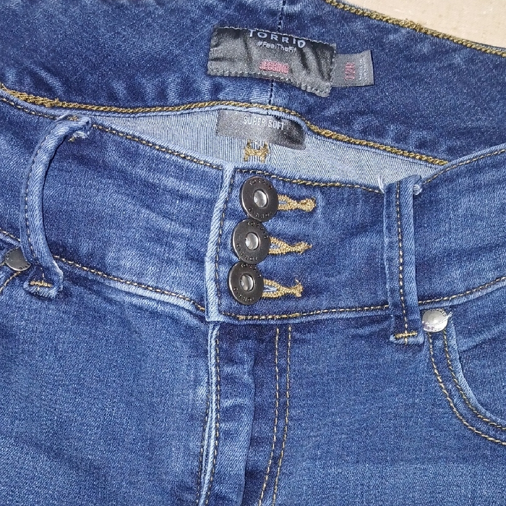Torrid Dark Blue Jegging